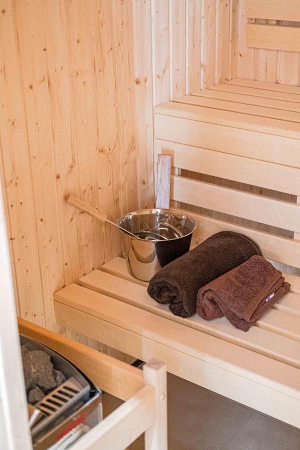 Stawowa Premium Apartment - 69 M2 With Sauna And Private Garage Cracovia Esterno foto